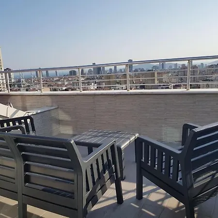Silver Spring With Terrace Vibes * Istanbul